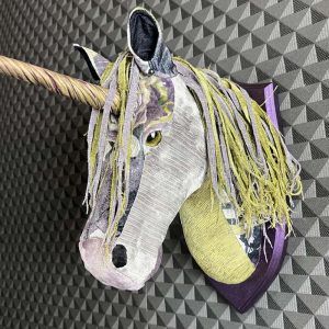 Hermione - Unicorn Wall Mount